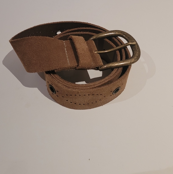 Vintage Style Belt - Picture 2 of 3